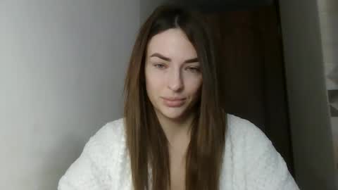 MandiBrooks online show from 12/02/25, 09:03