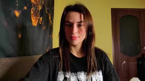 Snapshot of mandibrooks chatting on 02/02/26, 08:51 MandiBrooks online show from 02/02/26, 08:51