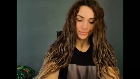 Snapshot of mandibrooks chatting on 04/09/26, 12:32 MandiBrooks online show from 04/09/26, 12:32