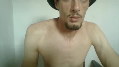 Snapshot of mandick95 chatting on 06/22/26, 05:21 mandick95 online show from 06/22/26, 05:21