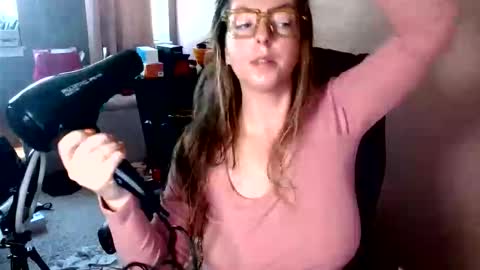 Snapshot of mandybabyxxx chatting on 05/28/26, 05:54 MandyBabyXXX online show from 05/28/26, 05:54
