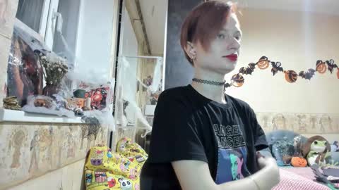 Mandy online show from 10/19/25, 03:45