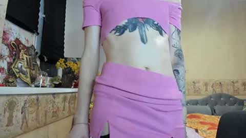 Snapshot of mandyshine chatting on 04/21/26, 04:23 Mandy online show from 04/21/26, 04:23