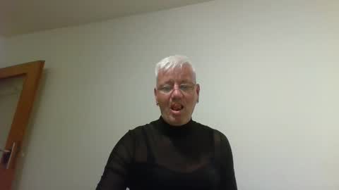 mandywinger online show from 09/24/25, 05:38