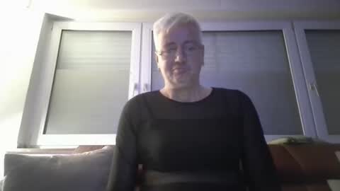 mandywinger online show from 10/27/25, 11:36