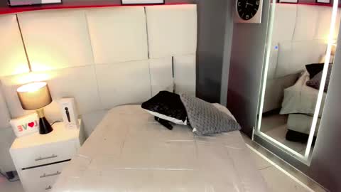 manellyksparklee online show from 09/12/25, 02:28