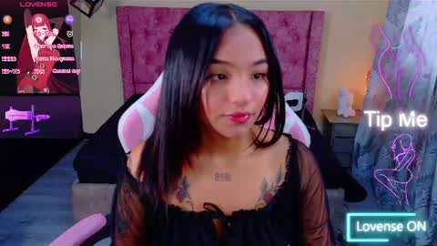 Snapshot of manelyk_evans chatting on 08/05/26, 01:03 Manelyk evans online show from 08/05/26, 01:03