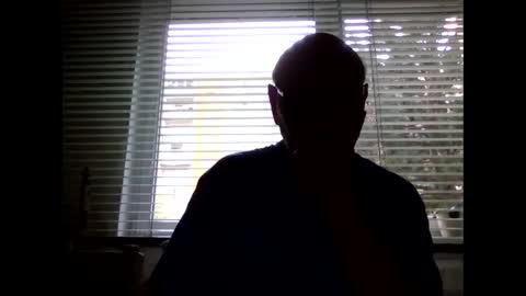 Snapshot of manes5858 chatting on 09/23/25, 06:05 manes5858 online show from 09/23/25, 06:05