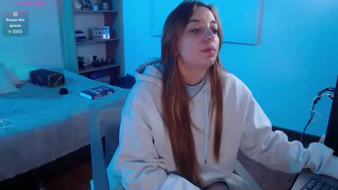 Danny online show from 09/25/25, 03:54