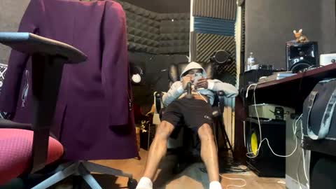 Snapshot of mani4sexy chatting on 02/04/26, 09:20 Mani4sexy online show from 02/04/26, 09:20