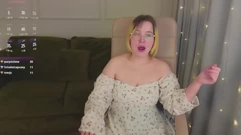 manic_pixie_ online show from 01/30/25, 01:53