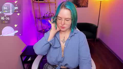 Snapshot of manic_pixie_ chatting on 06/11/26, 03:54 manic_pixie_ online show from 06/11/26, 03:54