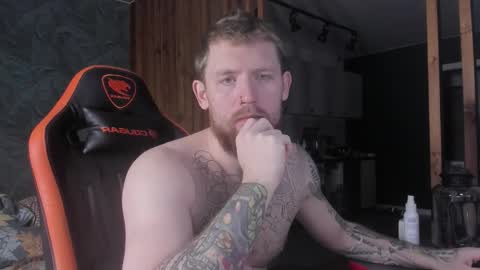 Snapshot of manjerk_on_cb chatting on 10/05/25, 07:12 Arthur online show from 10/05/25, 07:12