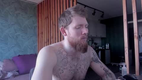 Snapshot of manjerk_on_cb chatting on 10/17/25, 10:07 Arthur online show from 10/17/25, 10:07