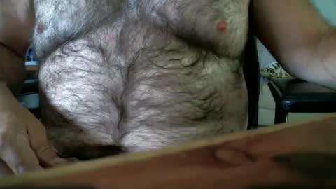 Snapshot of manleg439 chatting on 03/07/25, 10:43 manleg439 online show from 03/07/25, 10:43