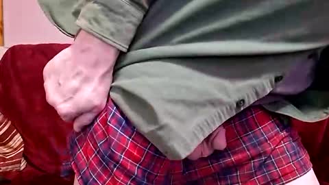 Snapshot of manlymanson chatting on 02/23/26, 12:09 Dickinabox online show from 02/23/26, 12:09