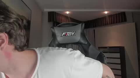 Snapshot of mannyforreal chatting on 02/23/25, 06:01 mannyforreal online show from 02/23/25, 06:01