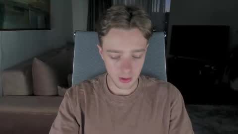 Snapshot of mannyforreal chatting on 09/28/25, 04:12 mannyforreal online show from 09/28/25, 04:12