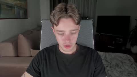 Snapshot of mannyforreal chatting on 09/30/25, 07:08 mannyforreal online show from 09/30/25, 07:08