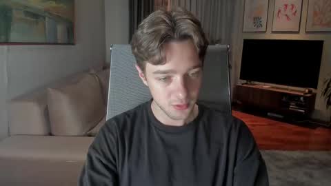 Snapshot of mannyforreal chatting on 10/28/25, 07:27 mannyforreal online show from 10/28/25, 07:27