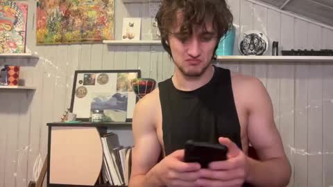 Snapshot of manolein chatting on 12/19/24, 06:34 manolein online show from 12/19/24, 06:34