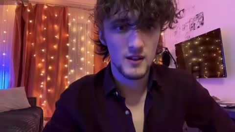 Snapshot of manolein chatting on 12/29/24, 09:20 manolein online show from 12/29/24, 09:20