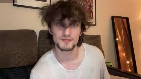 Snapshot of manolein chatting on 01/06/25, 10:05 manolein online show from 01/06/25, 10:05