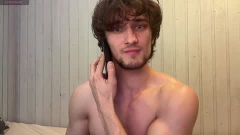 Snapshot of manolein chatting on 02/01/25, 10:02 manolein online show from 02/01/25, 10:02