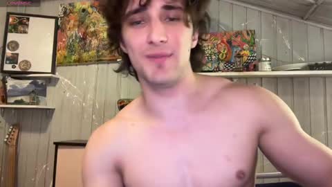 Snapshot of manolein chatting on 03/01/25, 12:28 manolein online show from 03/01/25, 12:28