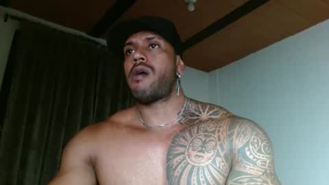 Snapshot of manolofitt chatting on 03/27/26, 11:15 Manolo online show from 03/27/26, 11:15