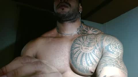 Snapshot of manolofitt chatting on 04/16/26, 12:00 Manolo online show from 04/16/26, 12:00