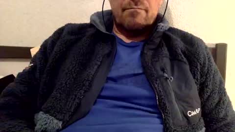 Snapshot of manpower2012 chatting on 12/27/24, 04:54 Manpo online show from 12/27/24, 04:54