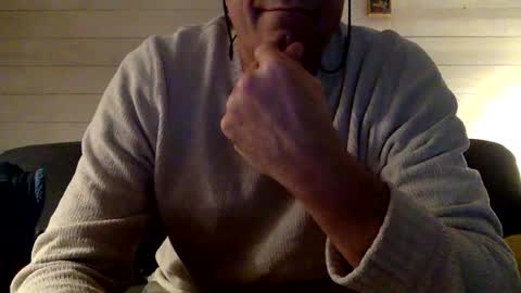 Snapshot of manpower2012 chatting on 01/03/25, 11:23 Manpo online show from 01/03/25, 11:23