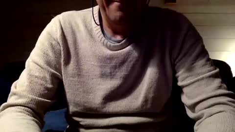 Snapshot of manpower2012 chatting on 01/23/25, 09:39 Manpo online show from 01/23/25, 09:39