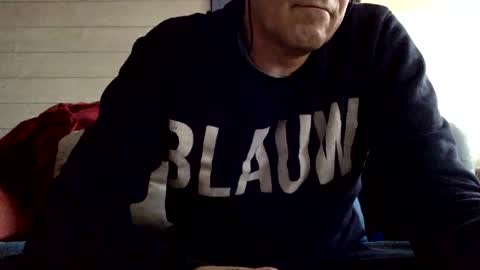 Snapshot of manpower2012 chatting on 01/27/25, 11:22 Manpo online show from 01/27/25, 11:22