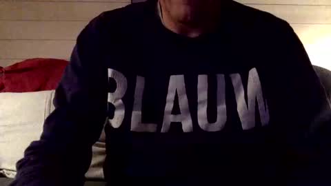 Snapshot of manpower2012 chatting on 01/27/25, 11:22 Manpo online show from 01/27/25, 11:22