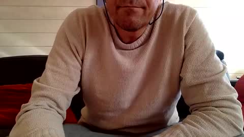 Snapshot of manpower2012 chatting on 02/09/25, 11:58 Manpo online show from 02/09/25, 11:58