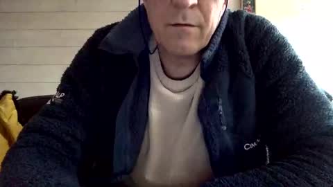 Snapshot of manpower2012 chatting on 02/26/25, 12:03 Manpo online show from 02/26/25, 12:03