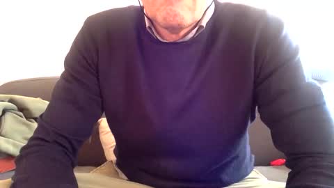 Snapshot of manpower2012 chatting on 10/08/25, 10:46 Manpo online show from 10/08/25, 10:46