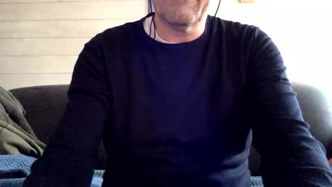 Snapshot of manpower2012 chatting on 11/10/25, 11:31 Manpo online show from 11/10/25, 11:31