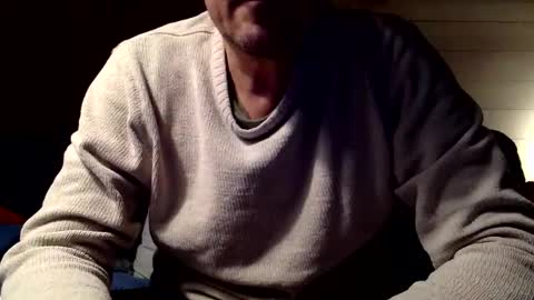 Snapshot of manpower2012 chatting on 11/25/25, 09:48 Manpo online show from 11/25/25, 09:48