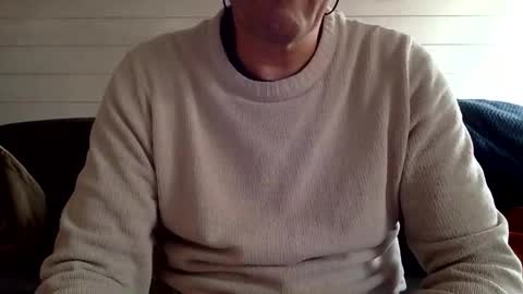 Snapshot of manpower2012 chatting on 12/16/25, 11:59 Manpo online show from 12/16/25, 11:59