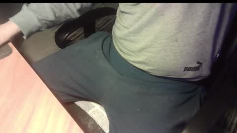 Snapshot of manswed chatting on 01/08/26, 09:33 manswed online show from 01/08/26, 09:33