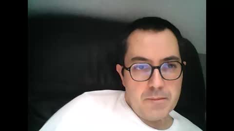 Snapshot of manu5933 chatting on 01/22/25, 12:49 manu5933 online show from 01/22/25, 12:49