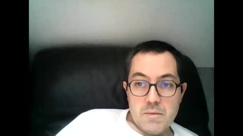 Snapshot of manu5933 chatting on 01/31/25, 12:51 manu5933 online show from 01/31/25, 12:51