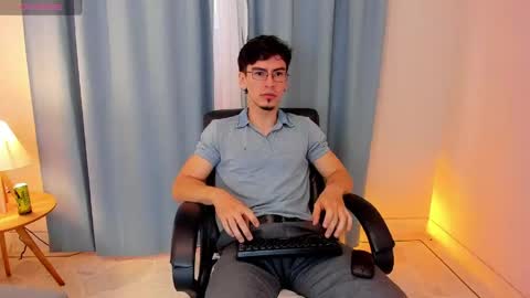 Snapshot of manu_ferx chatting on 05/02/26, 12:54 manu online show from 05/02/26, 12:54