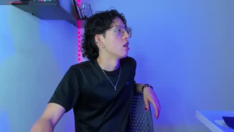 Manuel online show from 02/12/25, 07:45