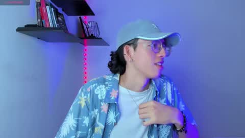 Manuel online show from 02/16/25, 06:43