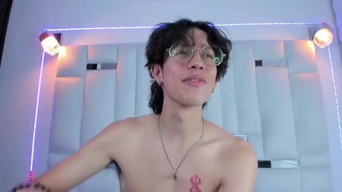 Manuel online show from 02/27/25, 01:48