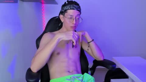 Manuel online show from 03/10/25, 01:34